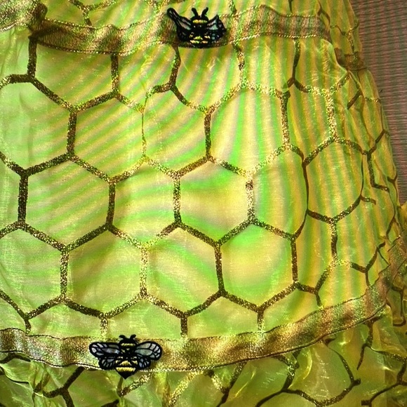 Chasing Fireflies Queen Bee costume - Picture 3 of 6